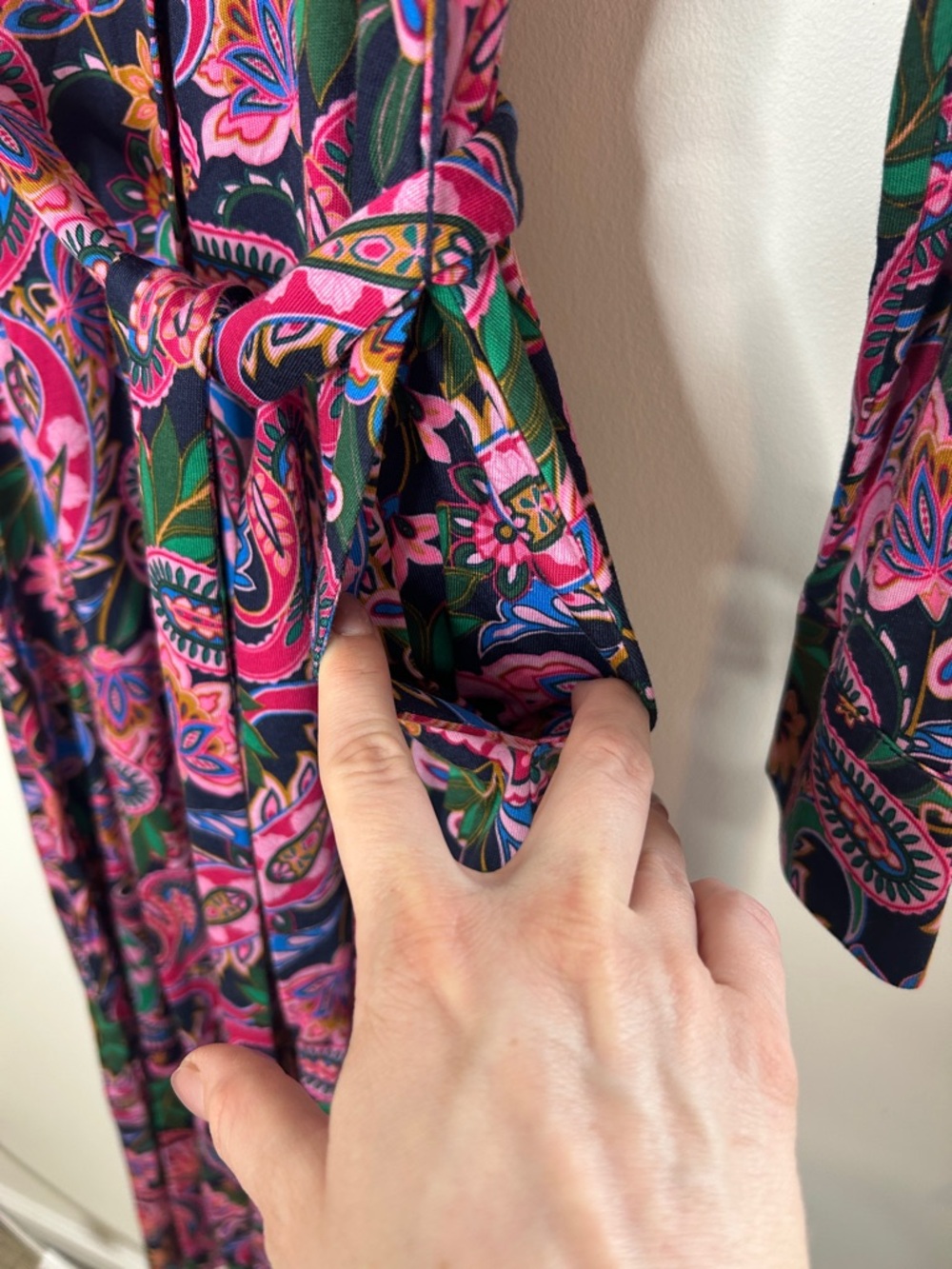BODEN Marcia Midi Shirt Dress Size 8 Pink Black Paisley Tie Waist - Picture 13 of 15